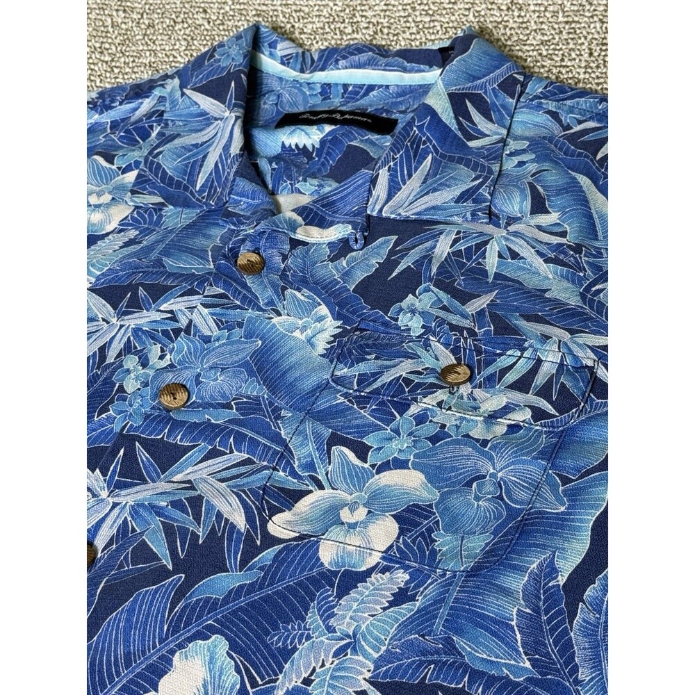 Tommy Bahama Island Zone Shirt Men’s L Blue Hawaiian Button Down Silk - Picture 2 of 7